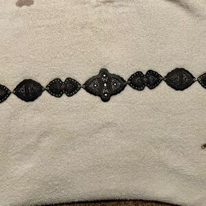 Chicos leather and silver belt